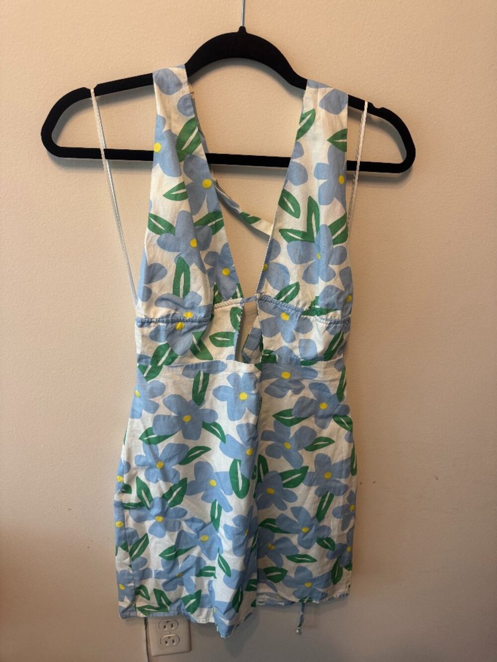 Cotton Candy LA Blue Green Floral Halter - Size M